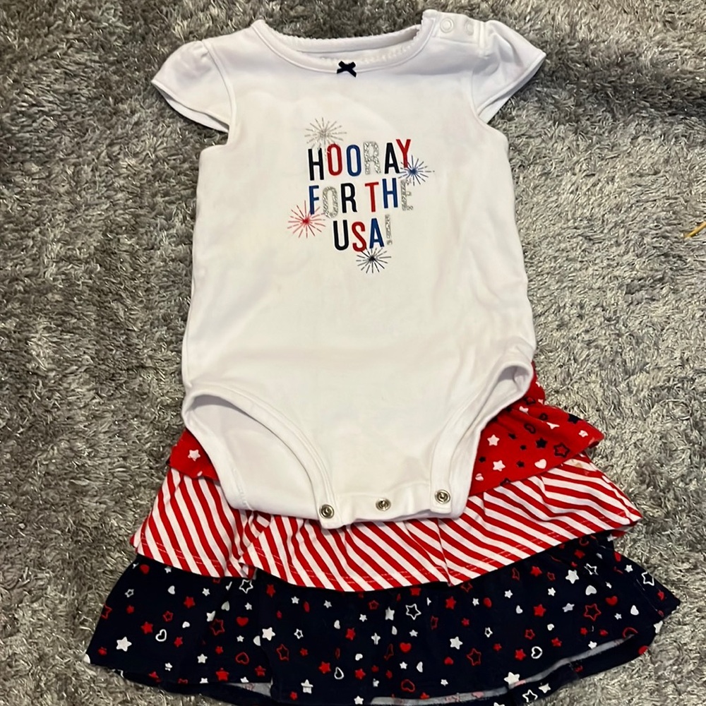 Cute 4th of July skirt and onsie outfit. Toddler size 18m